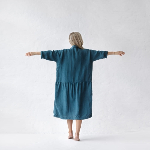 Lniana sukienka oversize morska