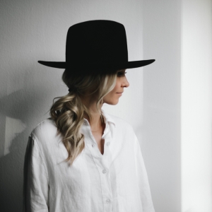 wool-felt-hat-black-004.jpg